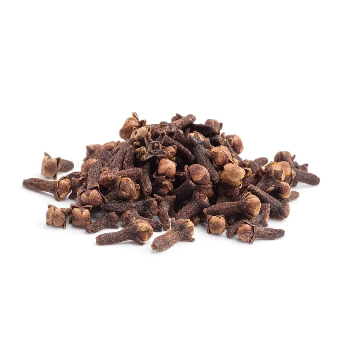 Cloves whole